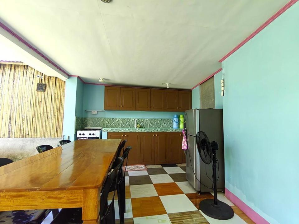 J&J Tourist Inn Bohol Eksteriør bilde